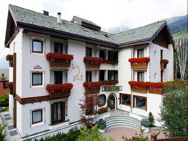 Hotel Santanton ボルミオ エクステリア 写真